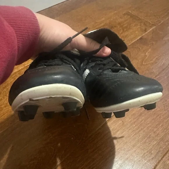 Adidas Copa Mundial Black and White Soccer Cleats - Picture 9 of 14